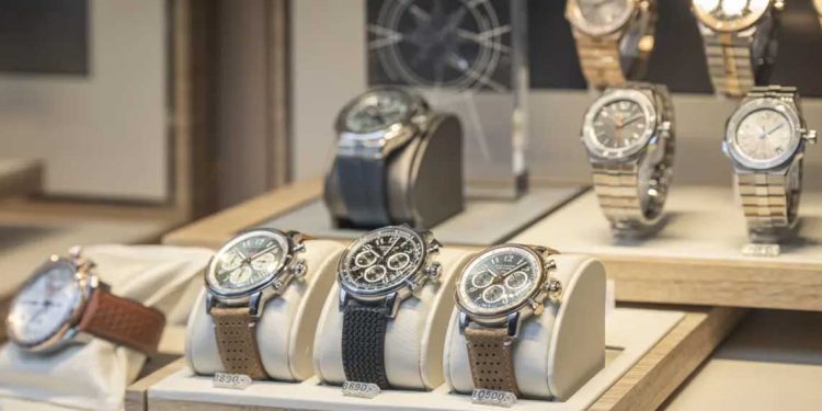 الرسوم الأمريكية تضغط مجددًا على سوق الساعات السويسرية