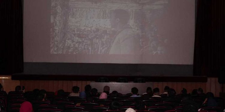 وهران تستحضر الجزائر الثورية أمام جيل الدبلوماسية الصاعدة