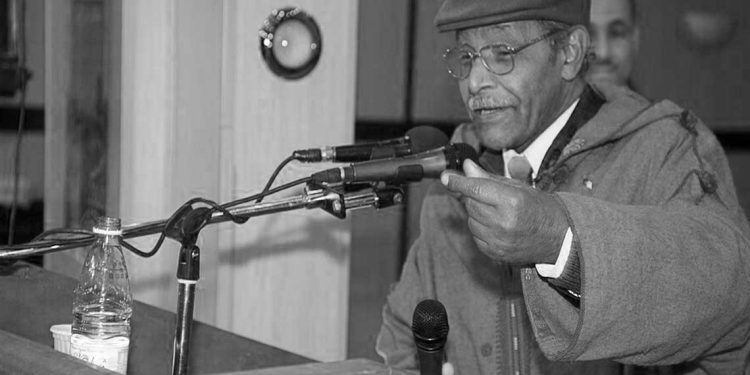 عمر البرناوي.. شاعر “هامات المجد” الذي سكن ذاكرة الأجيال