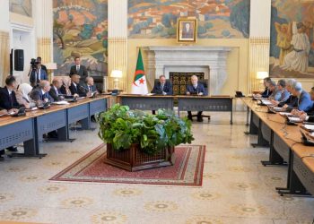 قانون “تجريم الاستعمار”…اجتماع مفصلي بمجلس الأمة لاقتراح صيغة توافقية