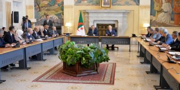 قانون “تجريم الاستعمار”…اجتماع مفصلي بمجلس الأمة لاقتراح صيغة توافقية