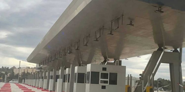 محطات دفع الطريق السيار شرق غرب… تبون يحسم…لا رسوم على المواطنين