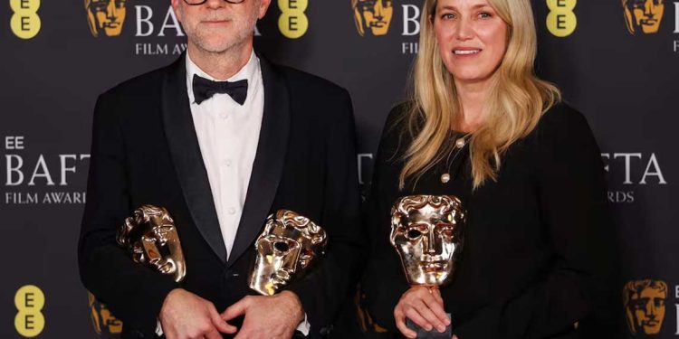 “معركة تلو الأخرى” يهيمن على جوائز بافتا بست انتصارات