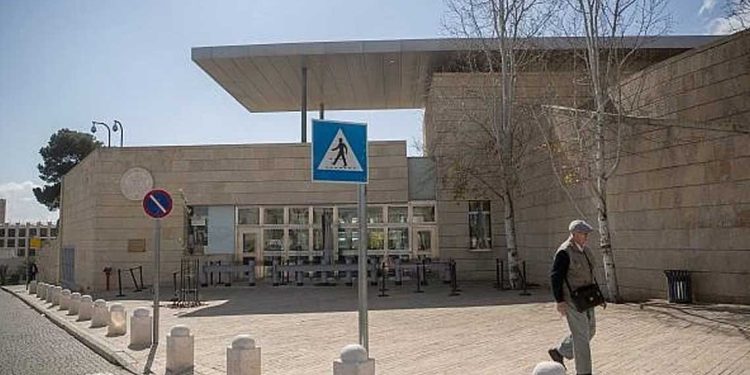 في قرار مفاجئ…واشنطن تفتح باب المغادرة لموظفيها في القدس المحتلة